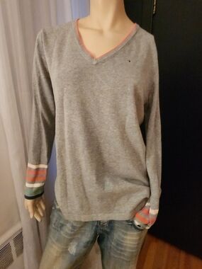 Tommy Hilfiger Heather Gray Women’s Knit Cardigan Sweater